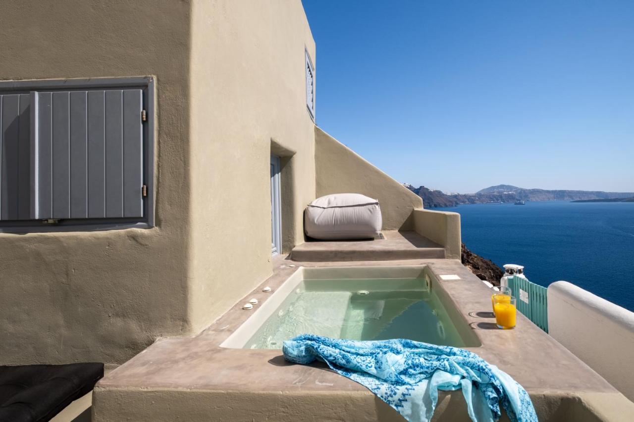 Santoroia Luxury Suites By Caldera Houses Dış mekan fotoğraf