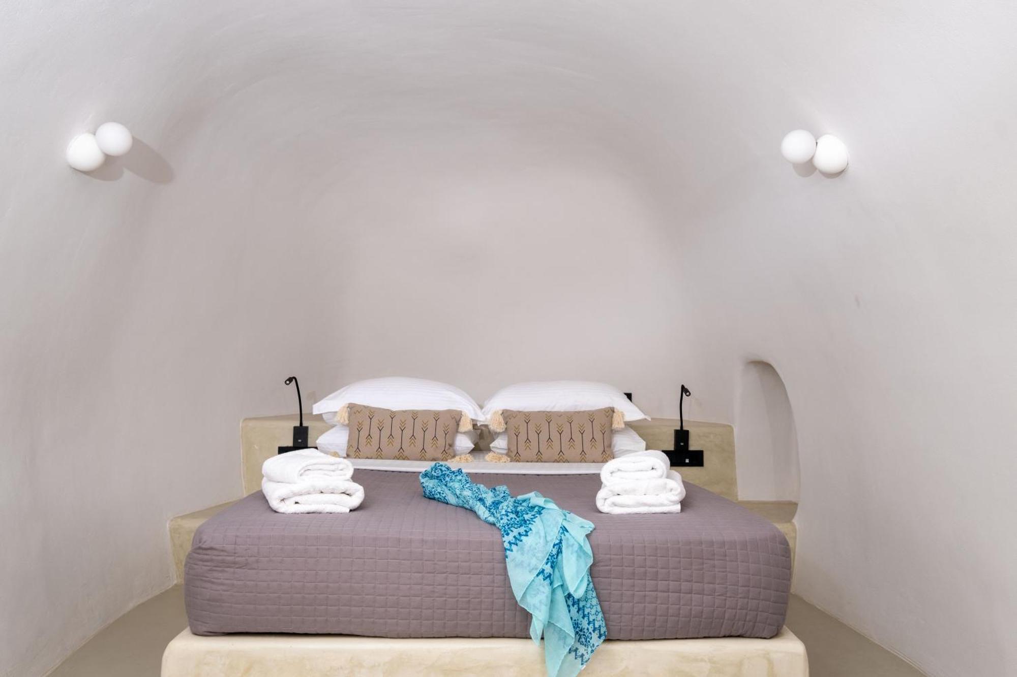 Santoroia Luxury Suites By Caldera Houses Dış mekan fotoğraf