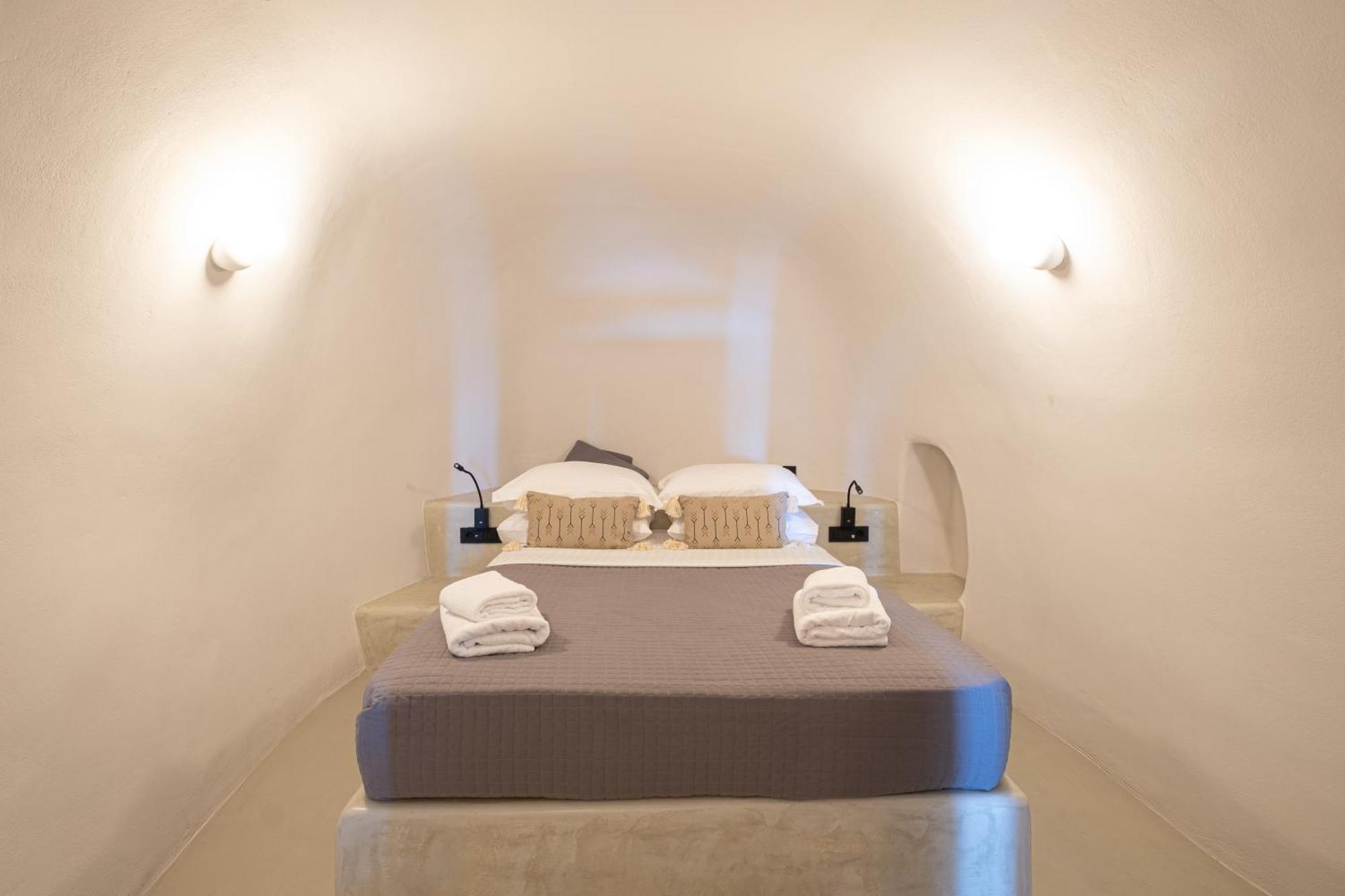 Santoroia Luxury Suites By Caldera Houses Dış mekan fotoğraf