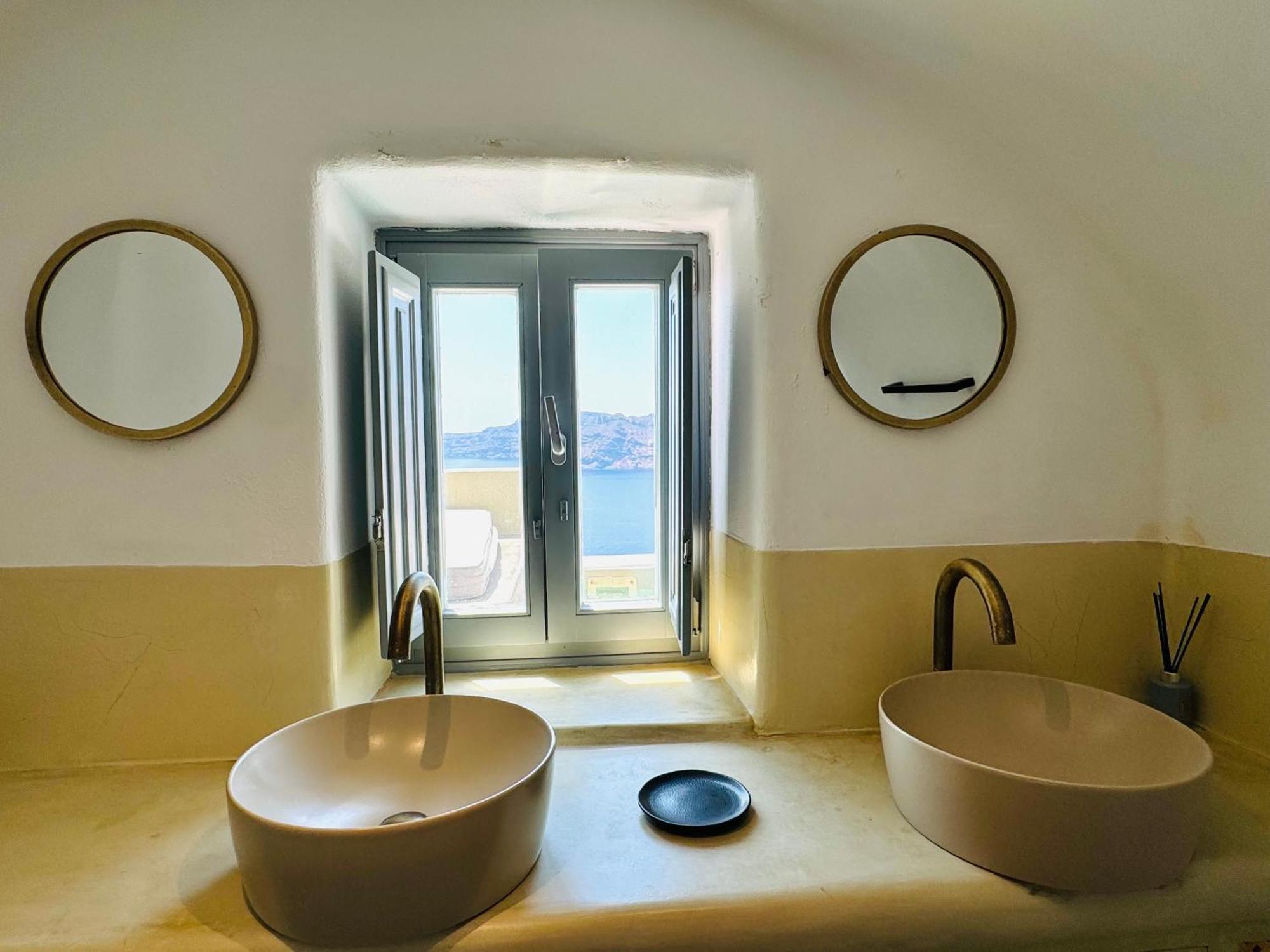 Santoroia Luxury Suites By Caldera Houses Dış mekan fotoğraf